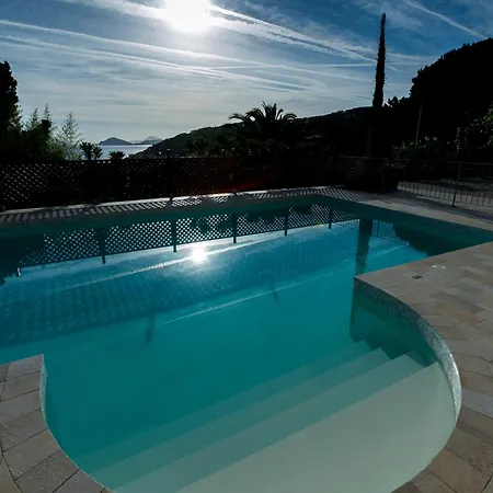 בית נופש Borgo Dell'uccellaia - Ametista מרצ'יאנה מרינה